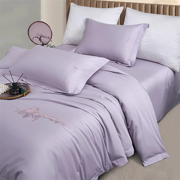 Embroidered Four-piece Bedding Set high quality